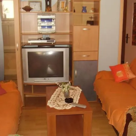In Der Altstadt Von Gelegenes Mit Balkon By Interhome Apartment Zadar